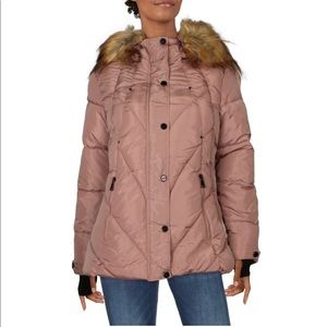 Bebe Women's Quilted Winter Puffer Coat with Faux Fur Trim Hood